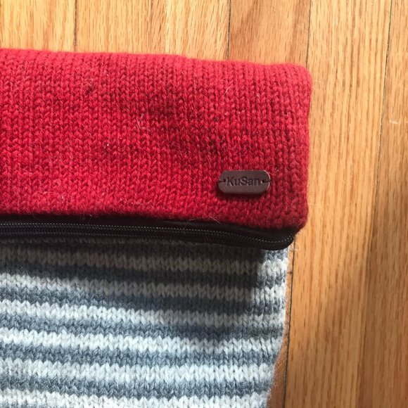 Unique wool bag/clutch - NWOT - Picture 5 of 7